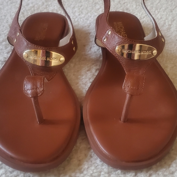 Michael Kors Sandals - Picture 3 of 7